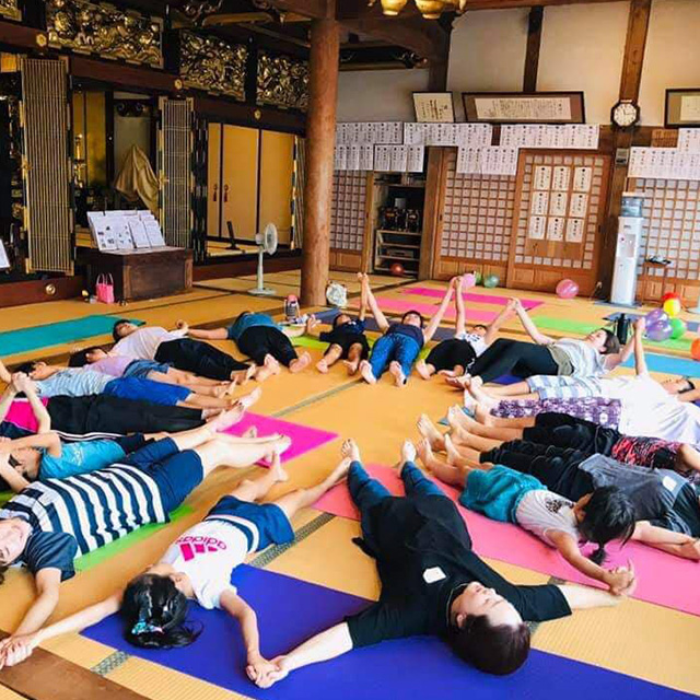 お寺ヨガimage