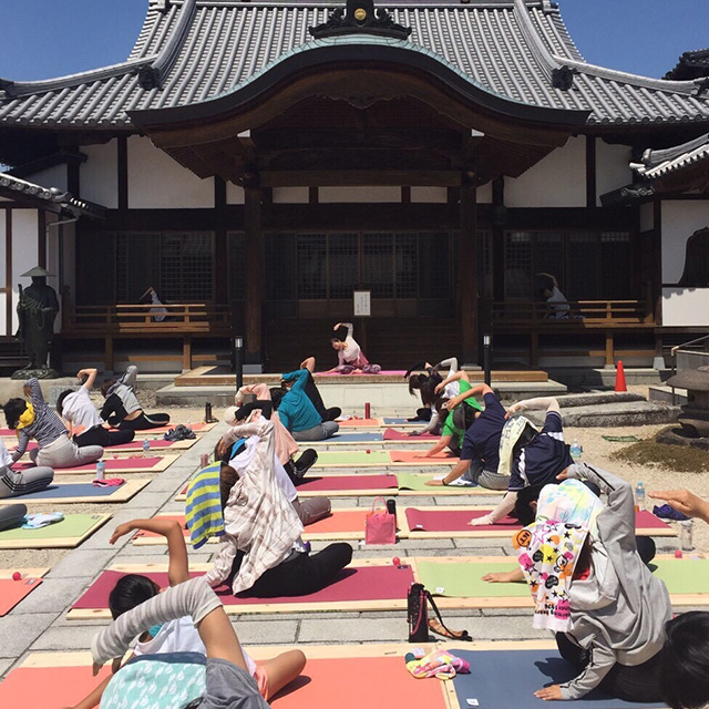 お寺ヨガimage